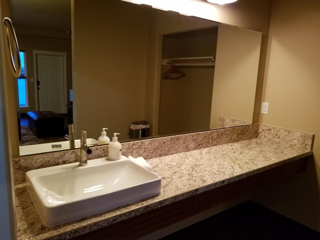 Zillah Lakes Inn Kültér fotó